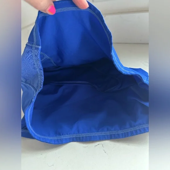 Blue Athleta home run shorts Large‎ - Picture 7 of 8